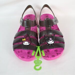 Crocs Pink & Black Hello Kitty My Melody & Kuromi Isabella Sandals Girls Size 4